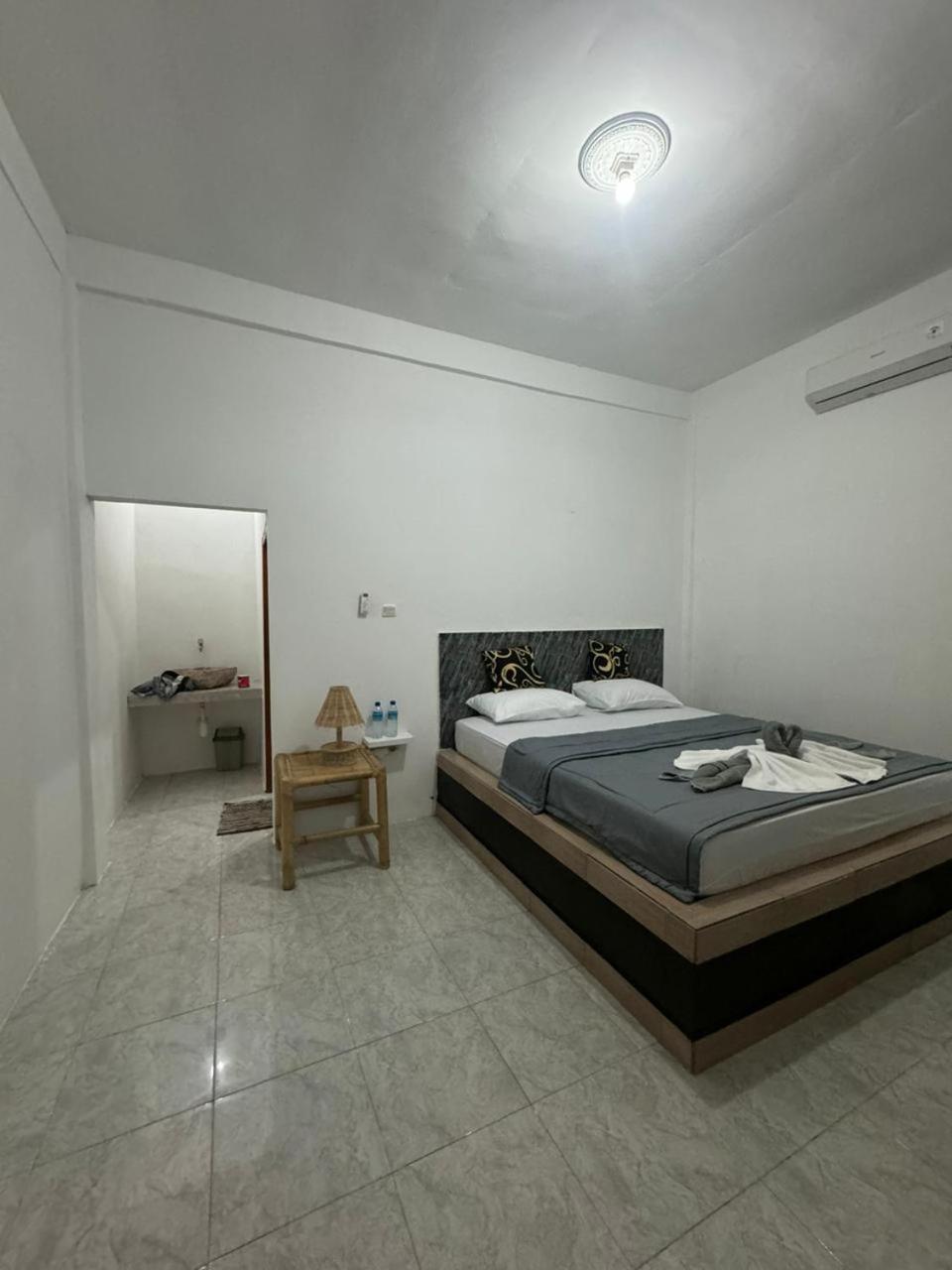 Black Sweet Homestay Dua Gili Air Exterior foto
